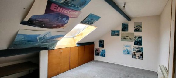 5 bedrooms House in Dreux, France No. 342988 7