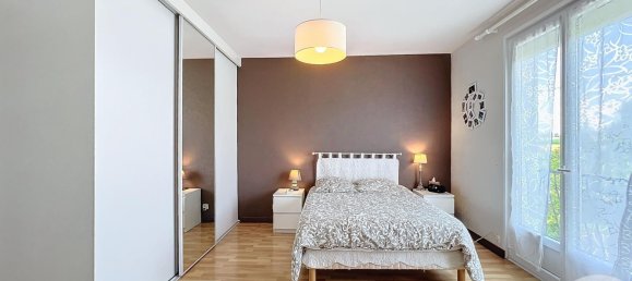 4 chambres Maison à Saint-Mesmin, France No. 252030 20