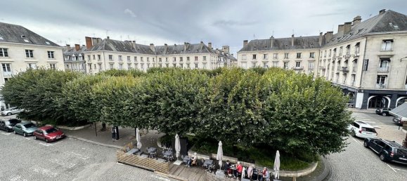 Квартира с 2 спальнями в Тур, Франция № 82057 3