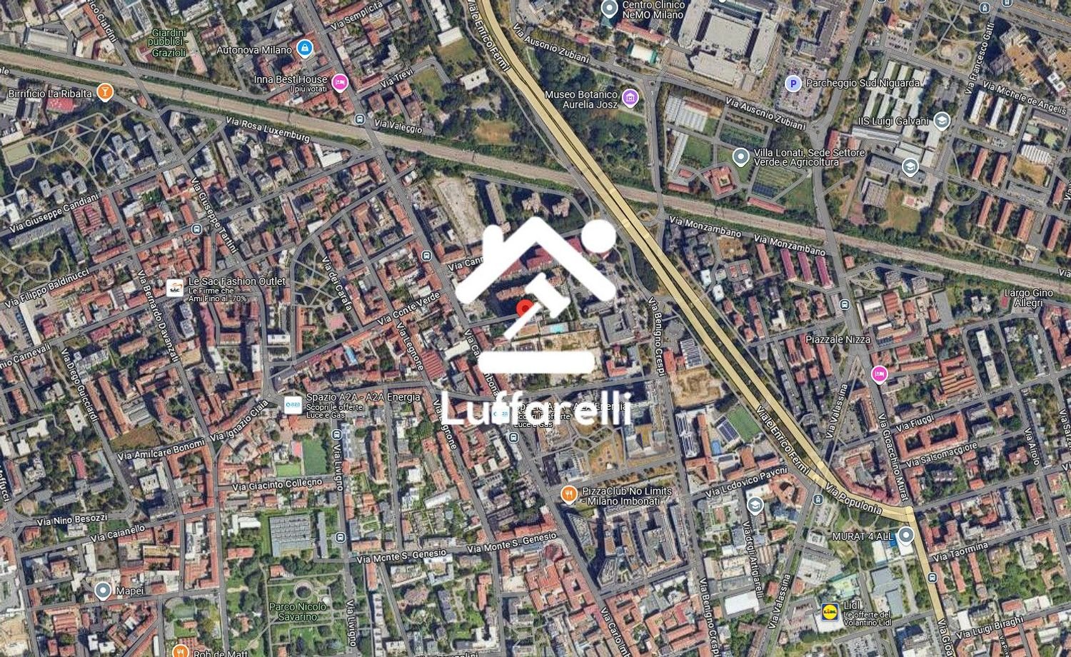 20m² Garage in Milan, Italy No. 240385