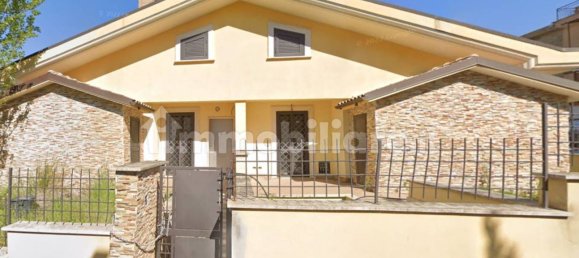 2 bedrooms Villa in Rome, Italy No. 278057 3