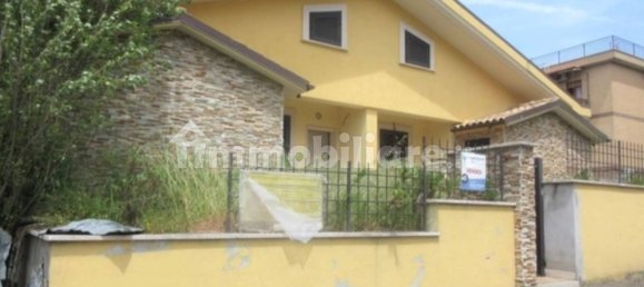 2 bedrooms Villa in Rome, Italy No. 278057 10