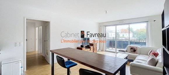 2 bedrooms Apartment in Thiais, France No. 166343 2