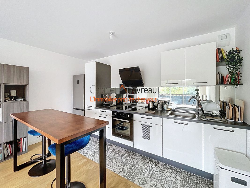 2 bedrooms Apartment in Thiais, France No. 166343