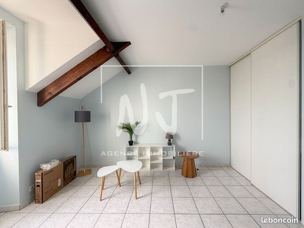 Дом с 4 спальнями в Трелазе, Франция № 312258