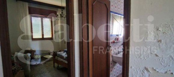 Villa de 21 divisão em Brindisi, Italy N.º 237518 11