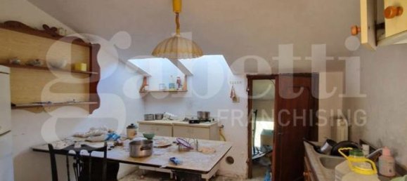 Villa de 21 divisão em Brindisi, Italy N.º 237518 25