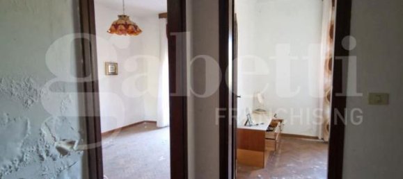 Villa de 21 divisão em Brindisi, Italy N.º 237518 17