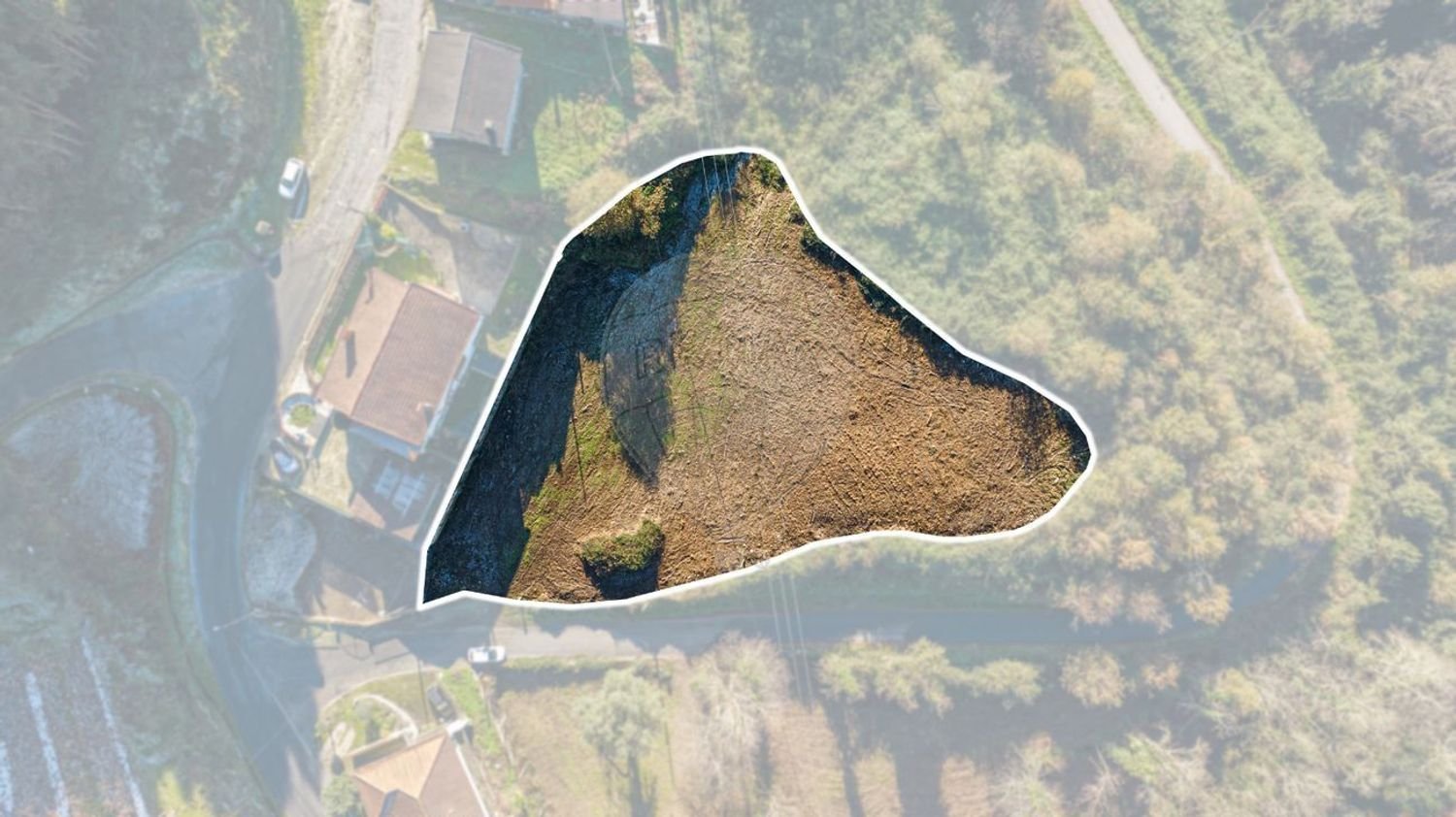 Terreno en Fafe, Portugal 1796 m² No. 35139