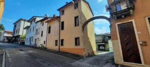 2 bedrooms Apartment in Arzignano, Italy No. 324820 3
