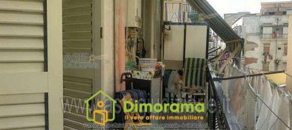 2 rooms Apartment in Naples, Italy No. 12564 12