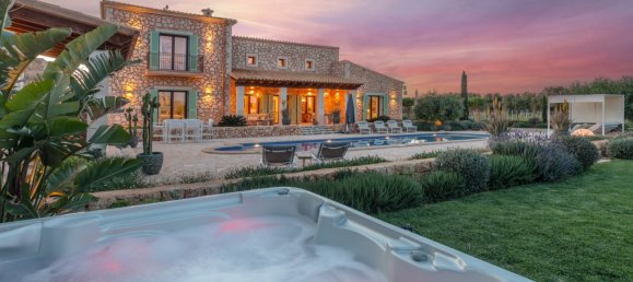 5 bedrooms House in Llucmajor, Spain No. 72943 22