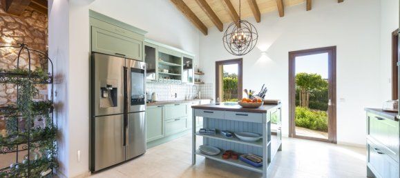 5 bedrooms House in Llucmajor, Spain No. 72943 8