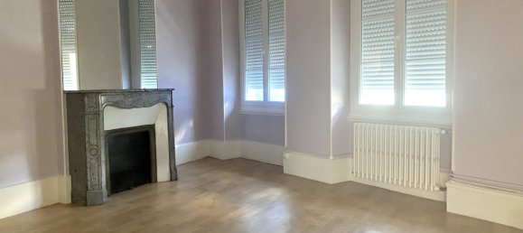 3-Zimmer Gebäude in Vierzon, France, Nr. 270738 2