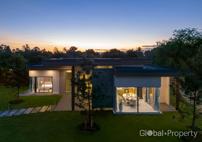 Moradia T3 em Pattaya, Thailand N.º 82649