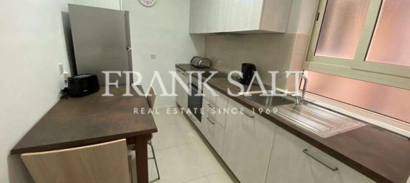 2 bedrooms Apartment in Sliema, Malta No. 17 4