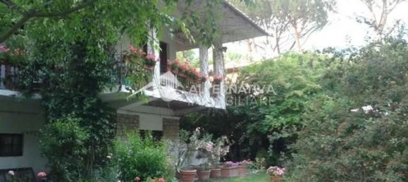 11 rooms Villa in San Giuliano Terme, Italy No. 211353 25