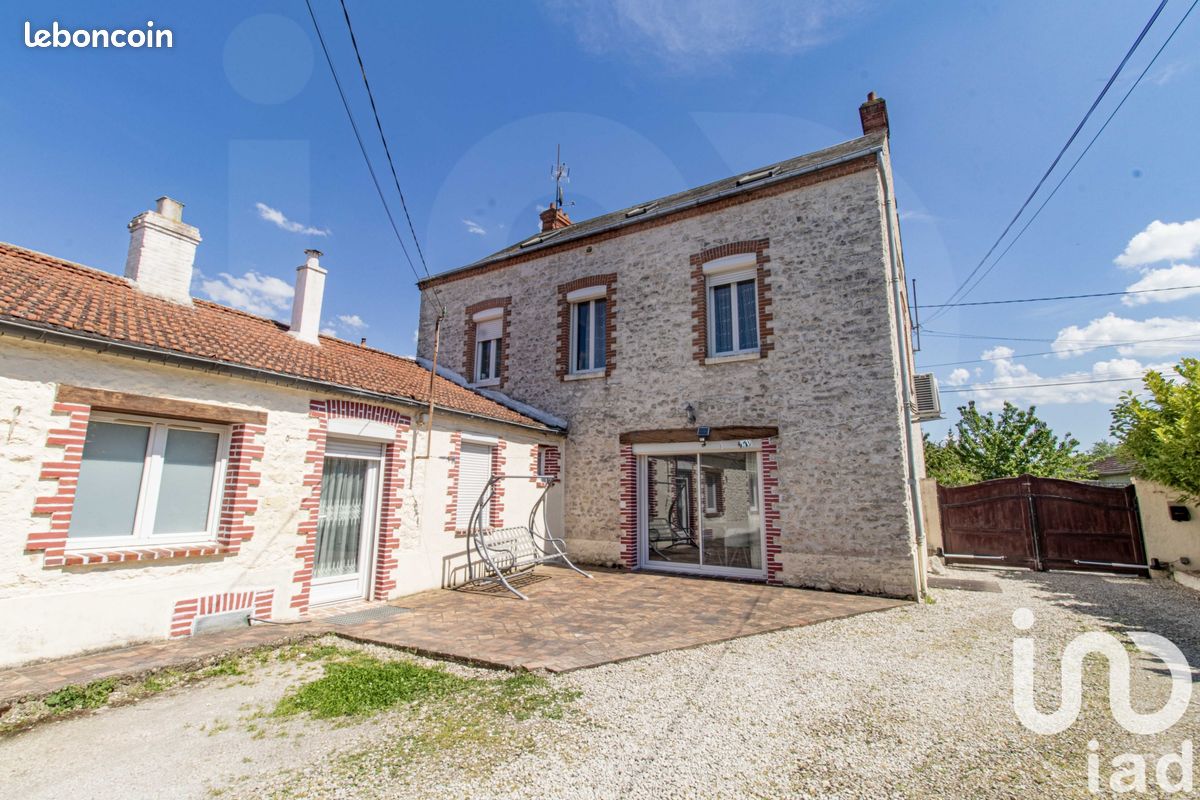 12 Schlafzimmer Haus in Corbeilles, France, Nr. 262293