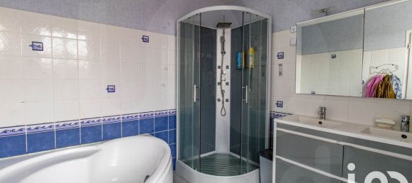 12 Schlafzimmer Haus in Corbeilles, France, Nr. 262293 9