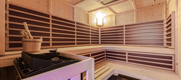 Коммерческая недвижимость с 21 комнатой в Гмунден, Австрия № 217281 18