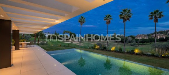 4 bedrooms Villa in Marbella, Spain No. 183371 12