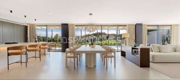 4 bedrooms Villa in Marbella, Spain No. 183371 25