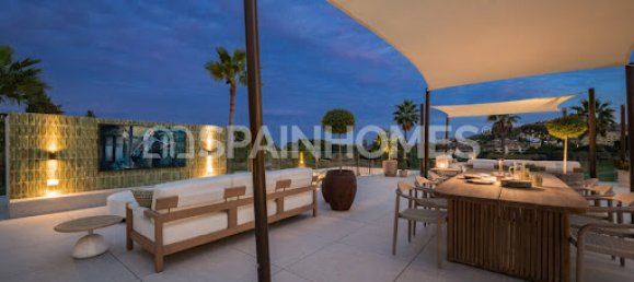 4 bedrooms Villa in Marbella, Spain No. 183371 24