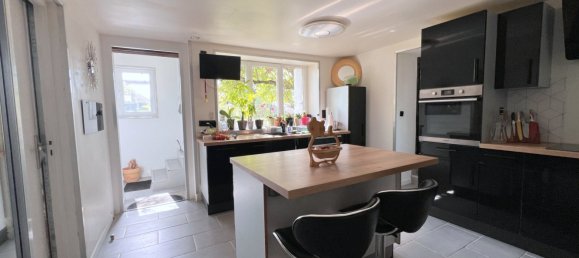 Casa de 4 dormitorios en Bu, France No. 154695 3