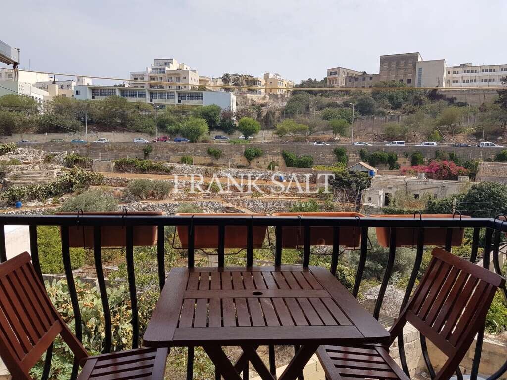 Apartamento de 2 dormitorios en Saint Julian's, Malta No. 4272