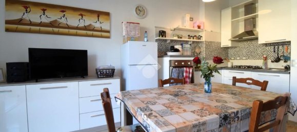 Studio à Pieve Emanuele, Italy No. 128911 6