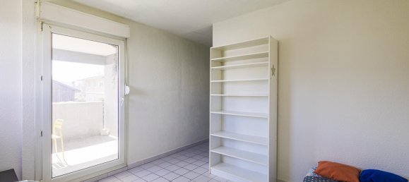 Studio in Grenoble, France No. 275590 9