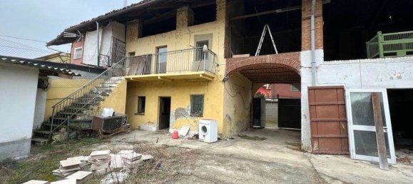 Casa de 6 divisões em Montanaro, Italy N.º 154235 2