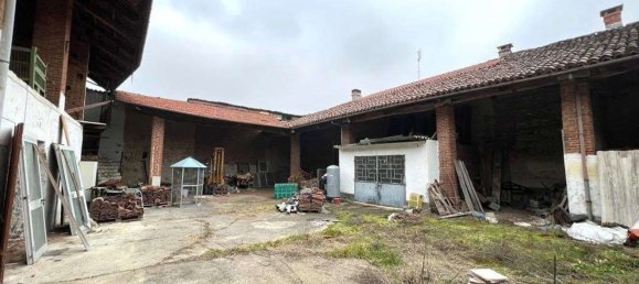 Casa de 6 divisões em Montanaro, Italy N.º 154235 5