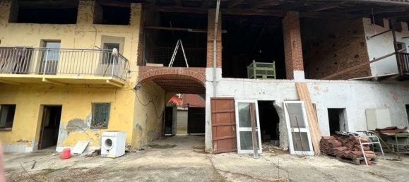 Casa de 6 divisões em Montanaro, Italy N.º 154235 3