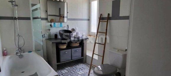 8 chambres Maison à Mâcon, France No. 306081 7