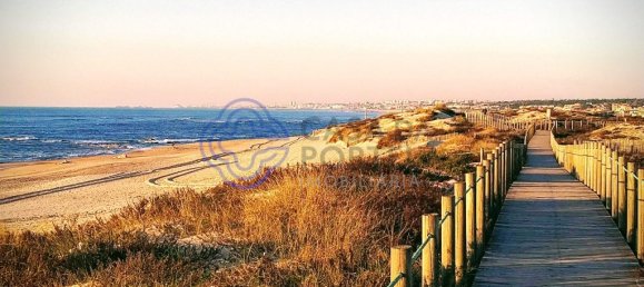 1350m² Land in Vila Nova de Gaia, Portugal No. 47783 5