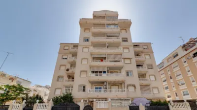 Квартира с 2 спальнями в Торревьеха, Испания № 90064