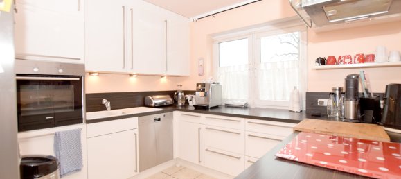 Квартира с 3 спальнями в Вандсбек, Германия № 73493 22