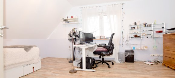 Квартира с 3 спальнями в Вандсбек, Германия № 73493 3