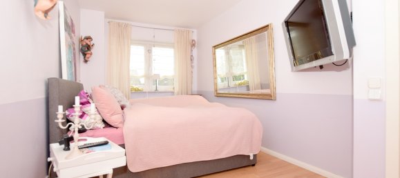 Квартира с 3 спальнями в Вандсбек, Германия № 73493 4