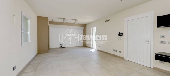 Villa T3 em Lonato del Garda, Italy N.º 285818 5