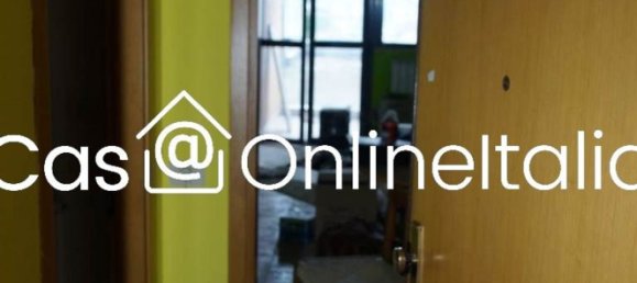 3 rooms Apartment in Perugia, Italy No. 194430 5