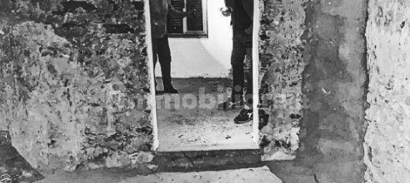 2 bedrooms House in Aulla, Italy No. 355242 2