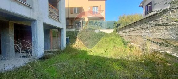 7 rooms Villa in L'Aquila, Italy No. 68099 6