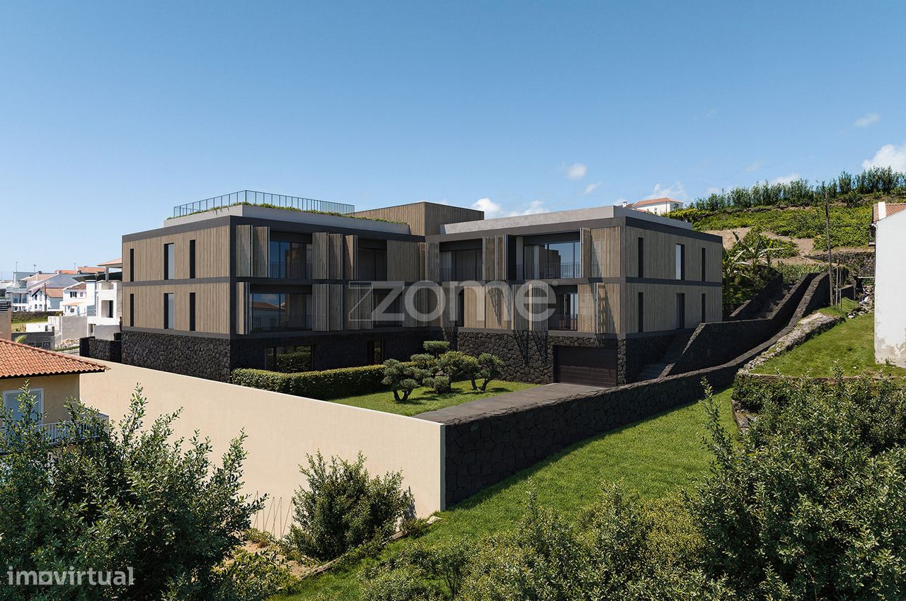 Grundstück in Vila Franca do Campo, Portugal 1555m², Nr. 231002