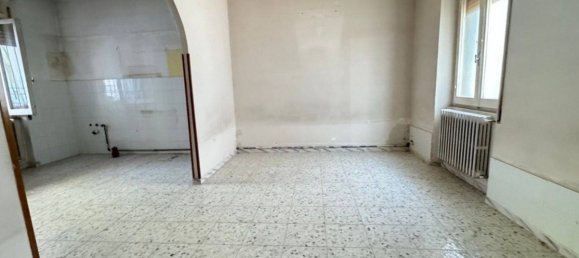 3 rooms House in San Salvo, Italy No. 351221 3