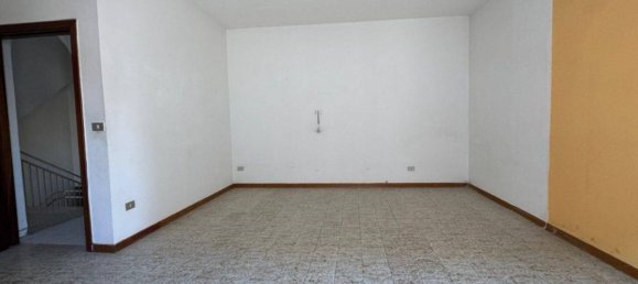 3 rooms House in San Salvo, Italy No. 351221 12