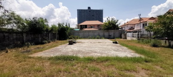 472m² Commercial property in Pattaya, Thailand No. 1686 7