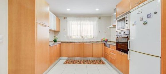 8 Schlafzimmer Haus in Cascais, Portugal, Nr. 330872 6