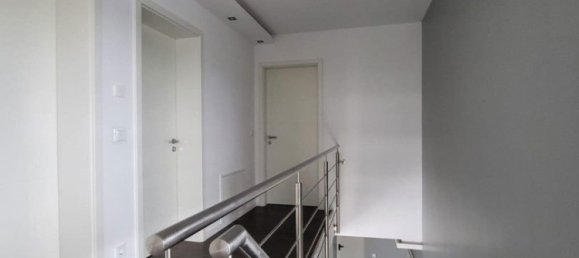 6 rooms House in Scheinfeld, Germany No. 8612 2